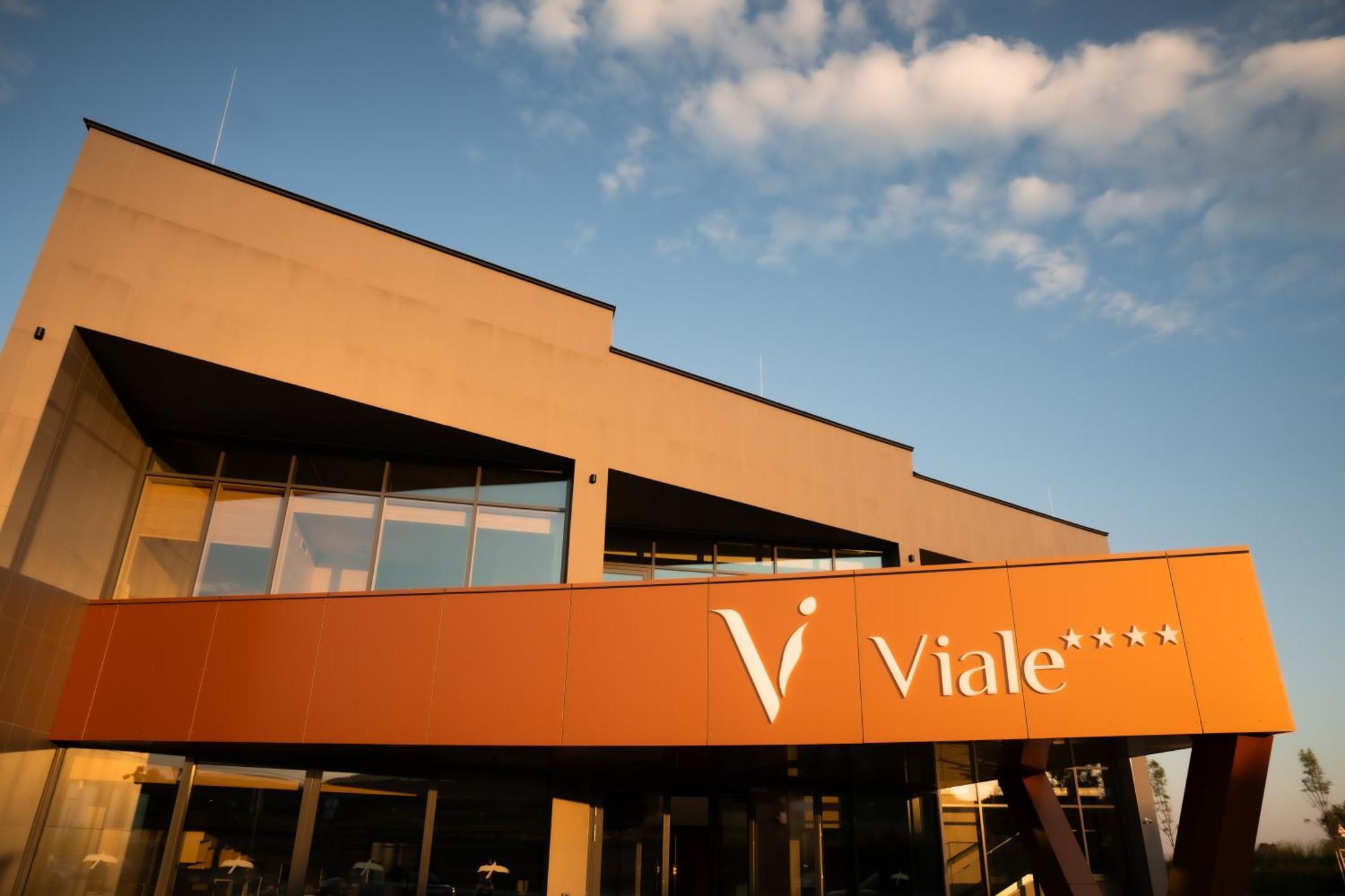 Viale Boutique Hotel Villány Exterior foto